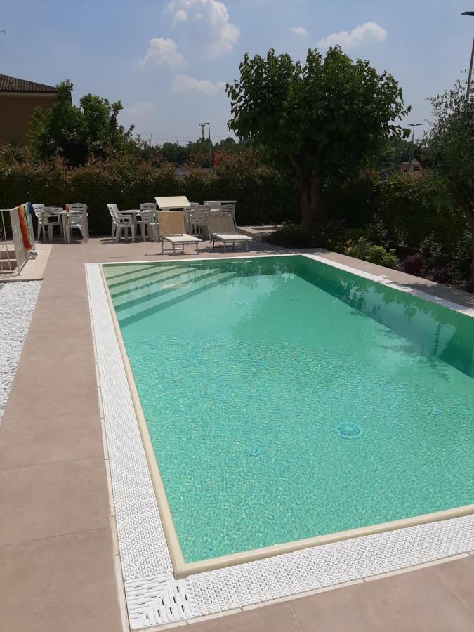 Villa Luisa Rooms And Breakfast Peschiera del Garda Exterior foto