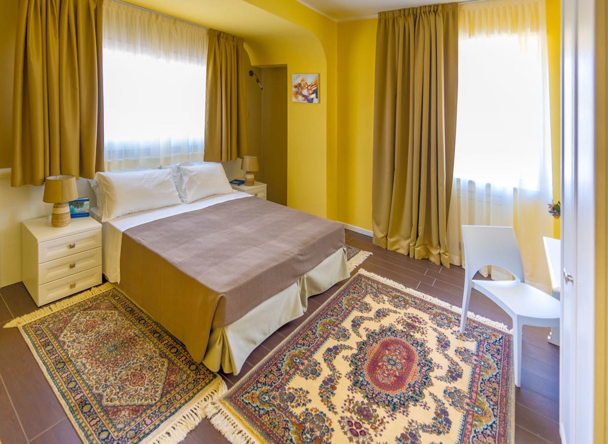 Villa Luisa Rooms And Breakfast Peschiera del Garda Exterior foto