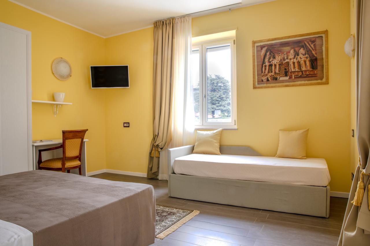 Villa Luisa Rooms And Breakfast Peschiera del Garda Exterior foto